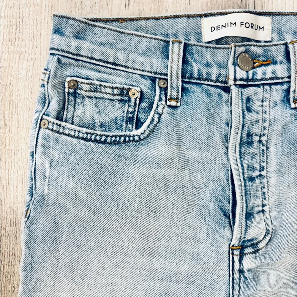 Denim Forum Aritzia Arle High Rise Straight Leg Jeans Raw Hem Size 26 - Picture 4 of 8